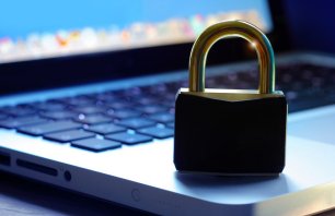 Lock-on-Computer-Keyboard_compressed.jpg